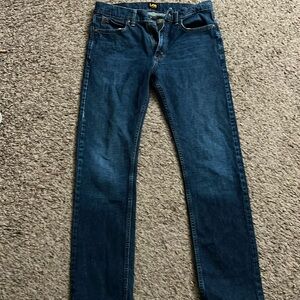 Lee Slmit fit jeans , just like brand new. Son had growth spurt